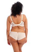 Load image into Gallery viewer, Elomi Priya Plunge Unlined Underwire Bra (Vanilla)