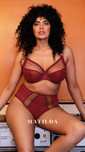 Load image into Gallery viewer, Elomi Matilda J-Hook Plunge Underwire Non-Padded Bra (Crimson)