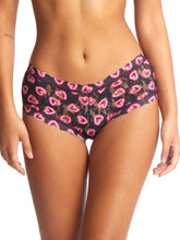 Load image into Gallery viewer, Hanky Panky Signature Lace Boyshort Prints