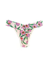 Load image into Gallery viewer, Hanky Panky O/S High/Original Rise Signature Lace Thong Prints