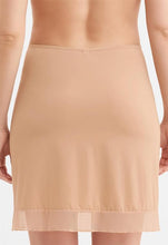 Load image into Gallery viewer, Montelle Half Slip