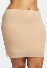 Load image into Gallery viewer, Montelle Half Slip