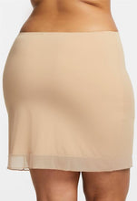 Load image into Gallery viewer, Montelle Half Slip