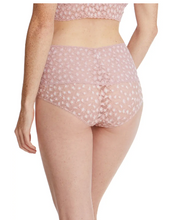 Load image into Gallery viewer, Hanky Panky Signature Lace Retro Vikini Cross Dye