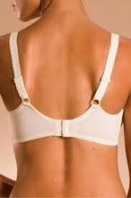 Load image into Gallery viewer, Chantelle Amazone Three Part Cup Underwire Bra