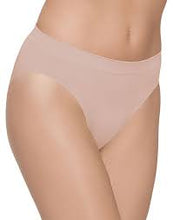 Load image into Gallery viewer, Wacoal B-Smooth Seamless Hi-Cut Brief