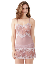 Load image into Gallery viewer, Wacoal Embrace Lace Chemise (ALL COLOURS)
