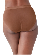 Load image into Gallery viewer, Wacoal B-Smooth Seamless Full Brief Panty