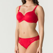 Load image into Gallery viewer, Prima Donna Madison Moulded Heart Shape Underwire Bra Basic Colours