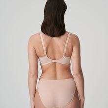 Load image into Gallery viewer, Prima Donna Madison Moulded Heart Shape Underwire Bra Basic Colours