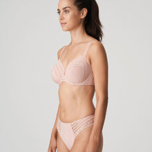 Load image into Gallery viewer, Prima Donna Twist East End Powder Rose Full Cup Unlined Underwire Bra
