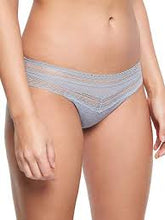 Load image into Gallery viewer, Chantelle Festivite Matching Panty