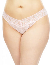 Load image into Gallery viewer, Hanky Panky Signature Lace *Plus* Original Rise Thong