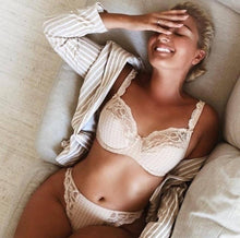 Load image into Gallery viewer, Prima Donna Madison Underwire Basic Colors Full Cup Bra Caffe Latte + Charcoal Black