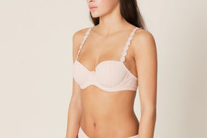 Marie Jo Avero Padded Balcony Convertible Straps Underwire Bra (Scarlet + Pearly Pink)