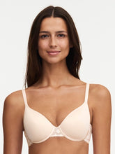 Load image into Gallery viewer, Chantelle Day to Night Smooth Memory Foam Underwire Bra
