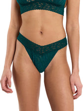 Load image into Gallery viewer, Hanky Panky O/S High/Original Rise Signature Lace Solid Colors
