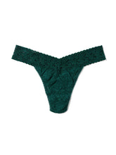 Load image into Gallery viewer, Hanky Panky O/S High/Original Rise Signature Lace Solid Colors
