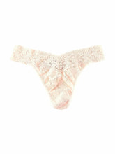 Load image into Gallery viewer, Hanky Panky O/S High/Original Rise Signature Lace Solid Colors
