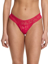 Load image into Gallery viewer, Hanky Panky O/S Low Rise Signature Lace Thong Solid Colors
