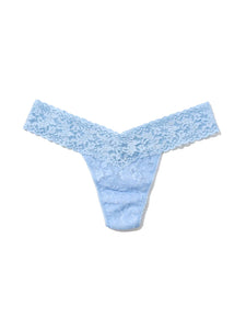 Hanky Panky O/S Low Rise Signature Lace Thong Solid Colors