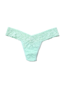 Hanky Panky O/S Low Rise Signature Lace Thong Solid Colors