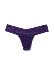 Hanky Panky O/S Low Rise Signature Lace Thong Solid Colors