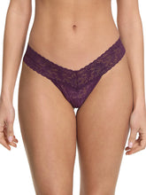 Load image into Gallery viewer, Hanky Panky O/S Low Rise Signature Lace Thong Solid Colors
