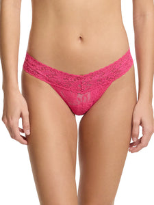 Hanky Panky O/S Low Rise Signature Lace Thong Solid Colors