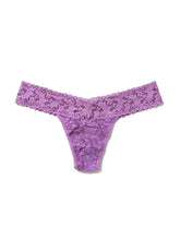 Load image into Gallery viewer, Hanky Panky O/S Low Rise Signature Lace Thong Solid Colors
