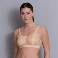 Load image into Gallery viewer, Anita Momentum Seamless Non-Underwire Sports Bra (Black + Desert)
