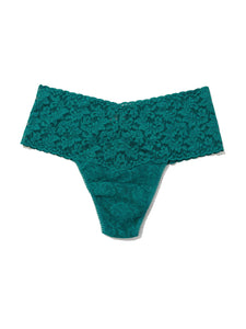 Hanky Panky O/S Retro Thong *Plus*  Signature Lace Solid Colors