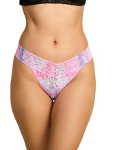 Load image into Gallery viewer, Hanky Panky O/S High/Original Rise Signature Lace Thong Prints
