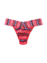 Load image into Gallery viewer, Hanky Panky O/S High/Original Rise Signature Lace Thong Prints
