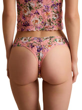 Load image into Gallery viewer, Hanky Panky O/S High/Original Rise Signature Lace Thong Prints
