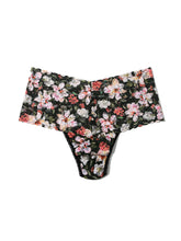 Load image into Gallery viewer, Hanky Panky O/S Retro Thong *Plus* Signature Lace Prints
