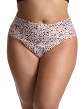 Load image into Gallery viewer, Hanky Panky O/S Retro Thong *Plus* Signature Lace Prints

