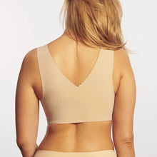 Load image into Gallery viewer, Evelyn &amp; Bobbie Evelyn Wireless Bra
