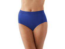 Load image into Gallery viewer, Wacoal B-Smooth Seamless Full Brief Panty
