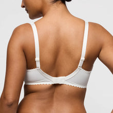 Load image into Gallery viewer, Prima Donna SS26 Naica Natural Balcony Vertical Seam Underwire Bra
