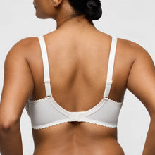 Load image into Gallery viewer, Prima Donna SS26 Naica Natural Plunge Underwire Bra
