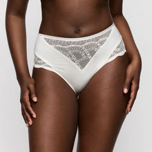 Load image into Gallery viewer, Prima Donna SS26 Naica Natural Matching Full Brief
