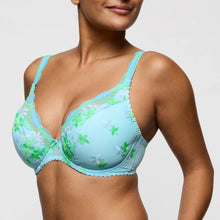 Load image into Gallery viewer, Prima Donna SS26 Cala Luna Ice Dream Half Padded Plunge Underwire Bra
