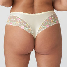 Load image into Gallery viewer, Prima Donna SS23 Sedaine French Vanilla Matching Luxury Thong
