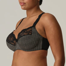 Load image into Gallery viewer, Prima Donna FW24 Madison Black Tailor Full Cup Underwire Bra
