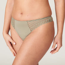 Load image into Gallery viewer, Prima Donna Twist FW23 East End Botanique Matching Thong
