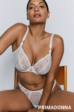 Load image into Gallery viewer, Prima Donna SS26 Naica Natural Plunge Underwire Bra
