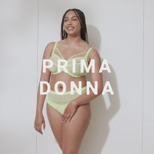 Load and play video in Gallery viewer, Prima Donna SS24 Sophora Lime Crush Removable String Full Cup Underwire Bra

