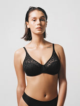 Load image into Gallery viewer, Chantelle Norah Unlined Underwire Bra

