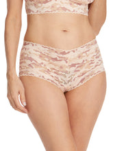 Load image into Gallery viewer, Hanky Panky Signature Lace Boyshort Prints
